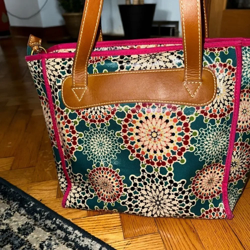 FOSSIL Geometry Prints Coated Canvas Shoulder Tote Bag #SHB1344 EUC